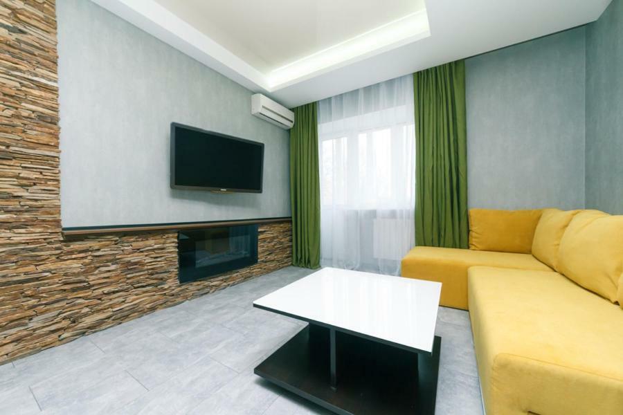 Hotrent City 基輔 外观 照片